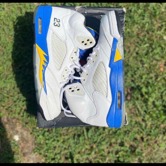 Jordan 5 “Laney” - Picture 3 of 3